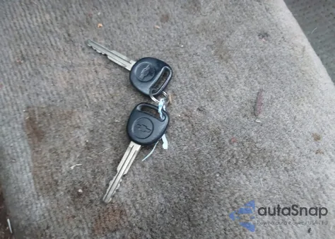 2006 Chevrolet Colorado Lt from USA, damaged, VIN 1GCDT196768233521